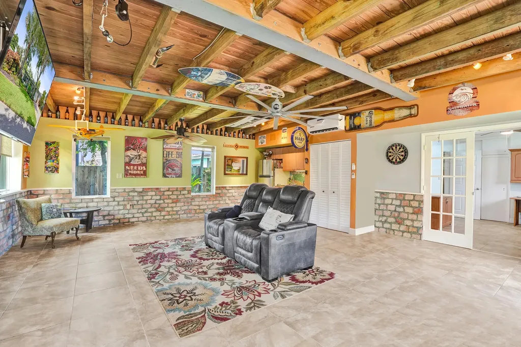 4781 NE 16th Avenue Oakland Park FL 33334