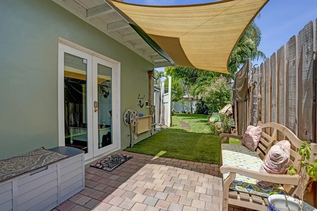 4781 NE 16th Avenue Oakland Park FL 33334