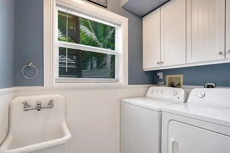 4781 NE 16th Avenue Oakland Park FL 33334