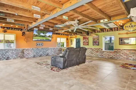 4781 NE 16th Avenue Oakland Park FL 33334