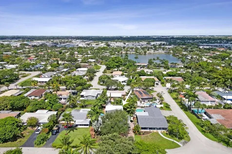 4781 NE 16th Avenue Oakland Park FL 33334