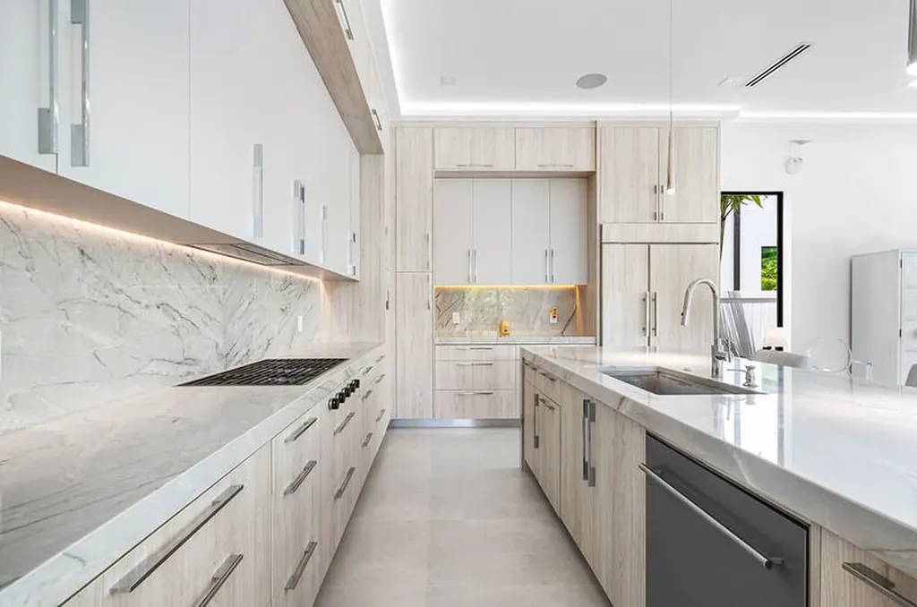 239 NE 11th Street Delray Beach FL 33444