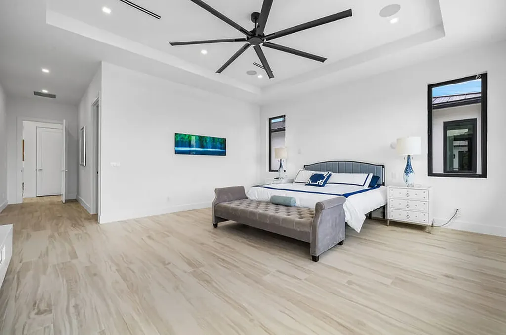 239 NE 11th Street Delray Beach FL 33444