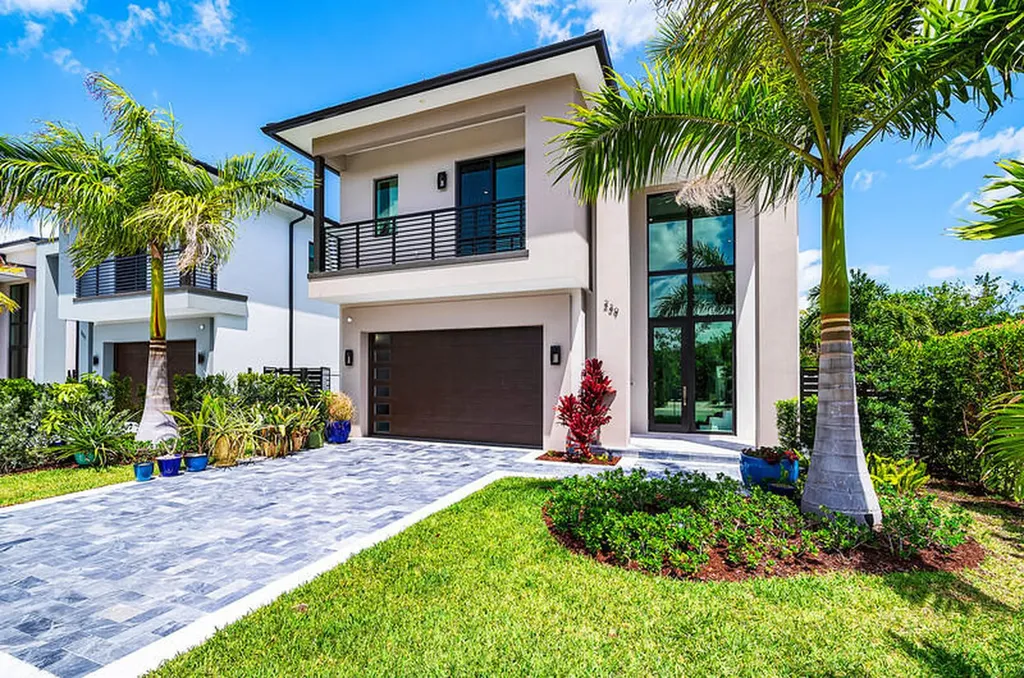 239 NE 11th Street Delray Beach FL 33444