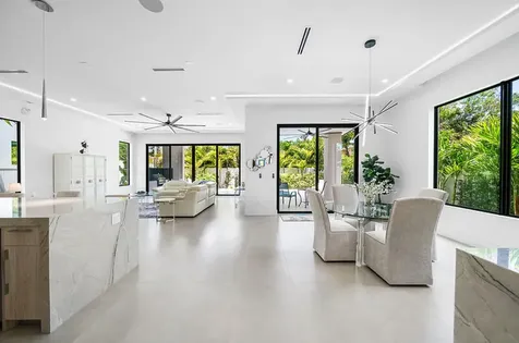 239 NE 11th Street Delray Beach FL 33444