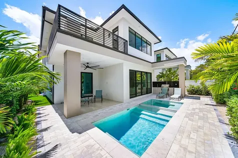 239 NE 11th Street Delray Beach FL 33444