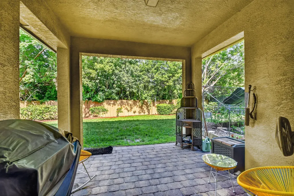 5667 Caranday Palm Drive Greenacres FL 33463