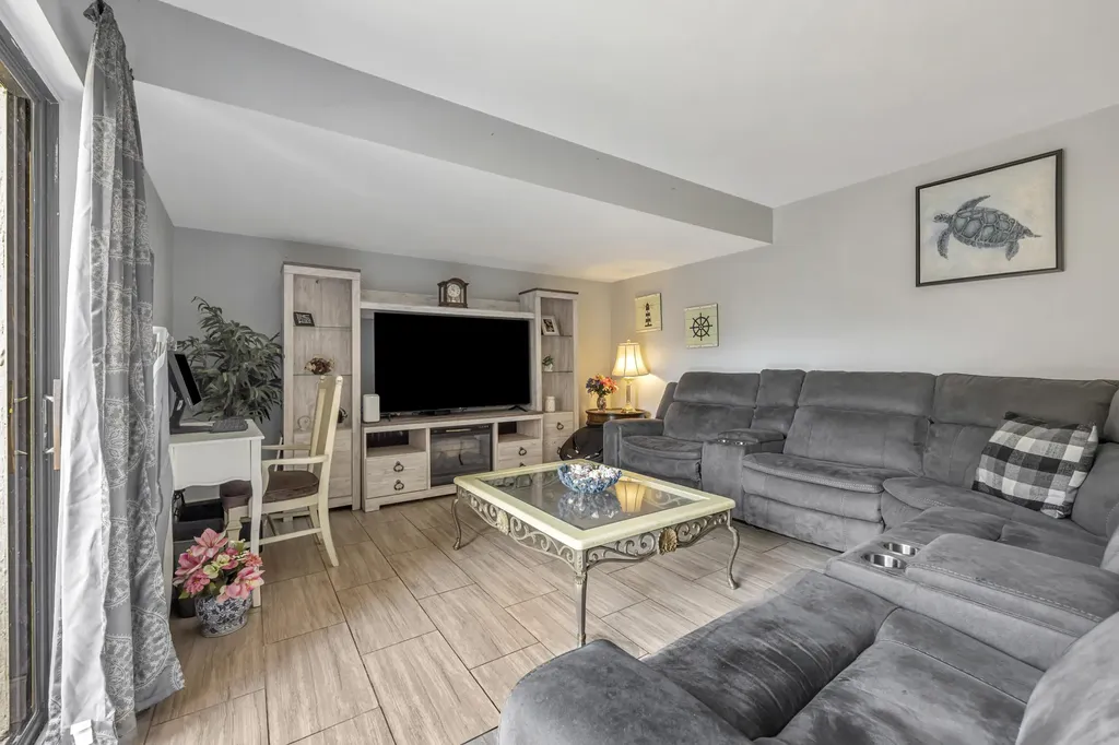 825 NW 30th Avenue Delray Beach FL 33445