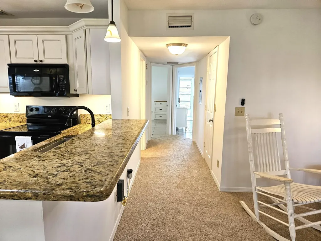 31 Pine Arbor Lane Vero Beach FL 32962