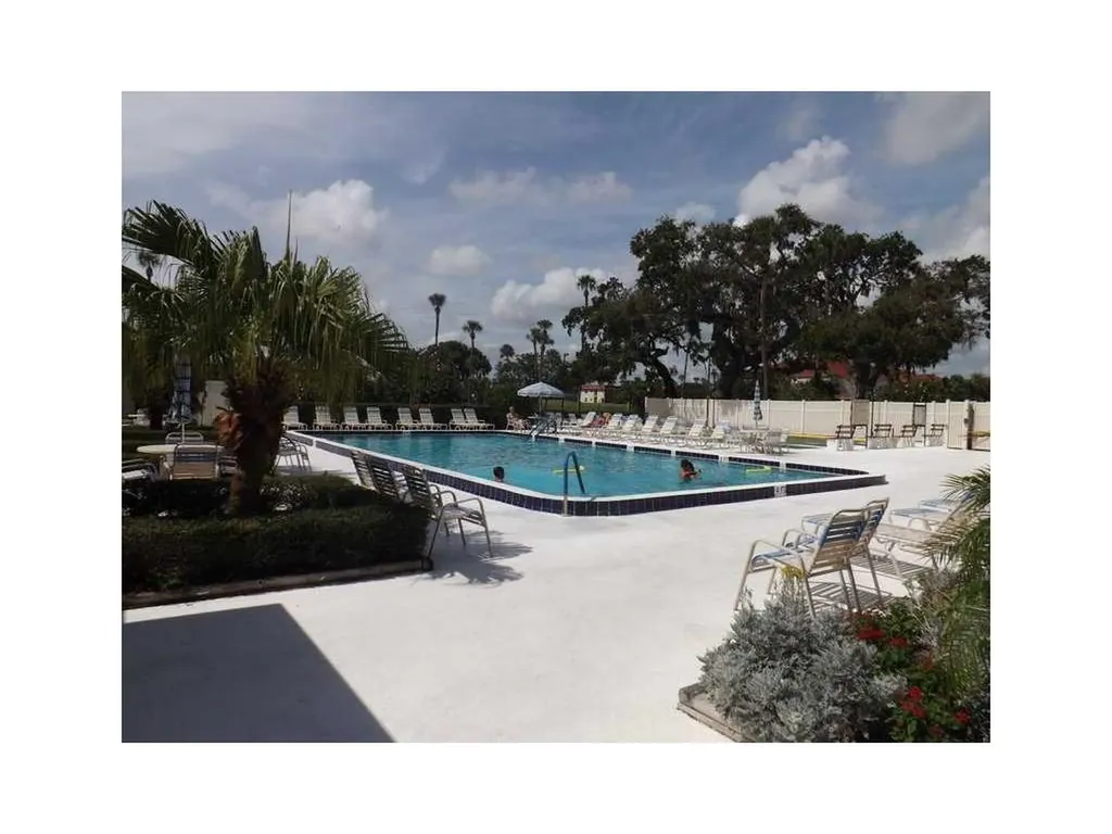 31 Pine Arbor Lane Vero Beach FL 32962