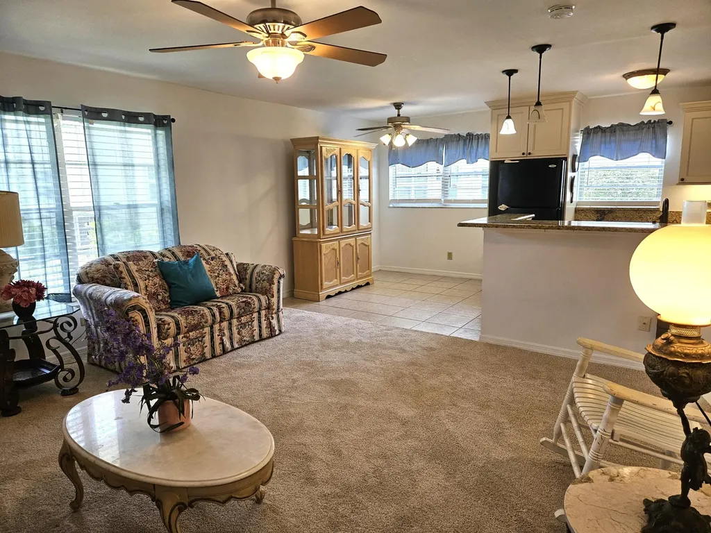 31 Pine Arbor Lane Vero Beach FL 32962