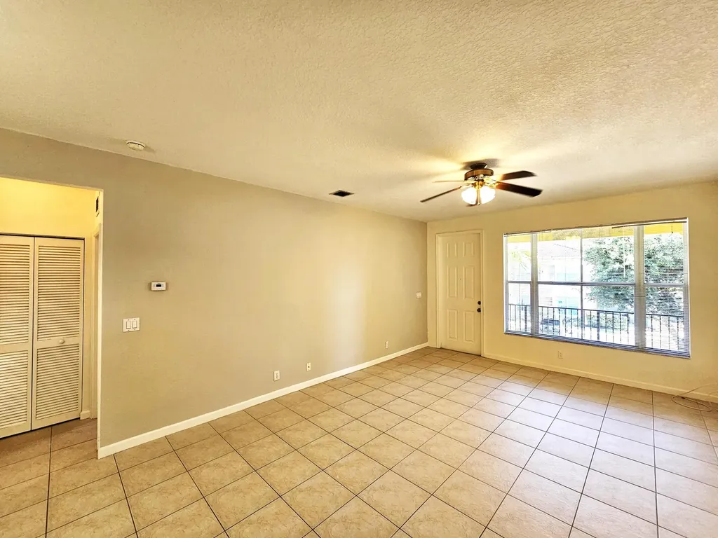 3569 Forest Hill Boulevard Palm Springs FL 33406