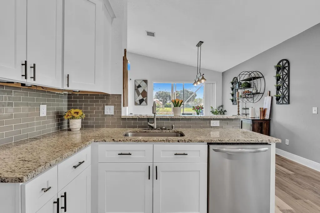 12150 Dunhill Drive Boynton Beach FL 33437