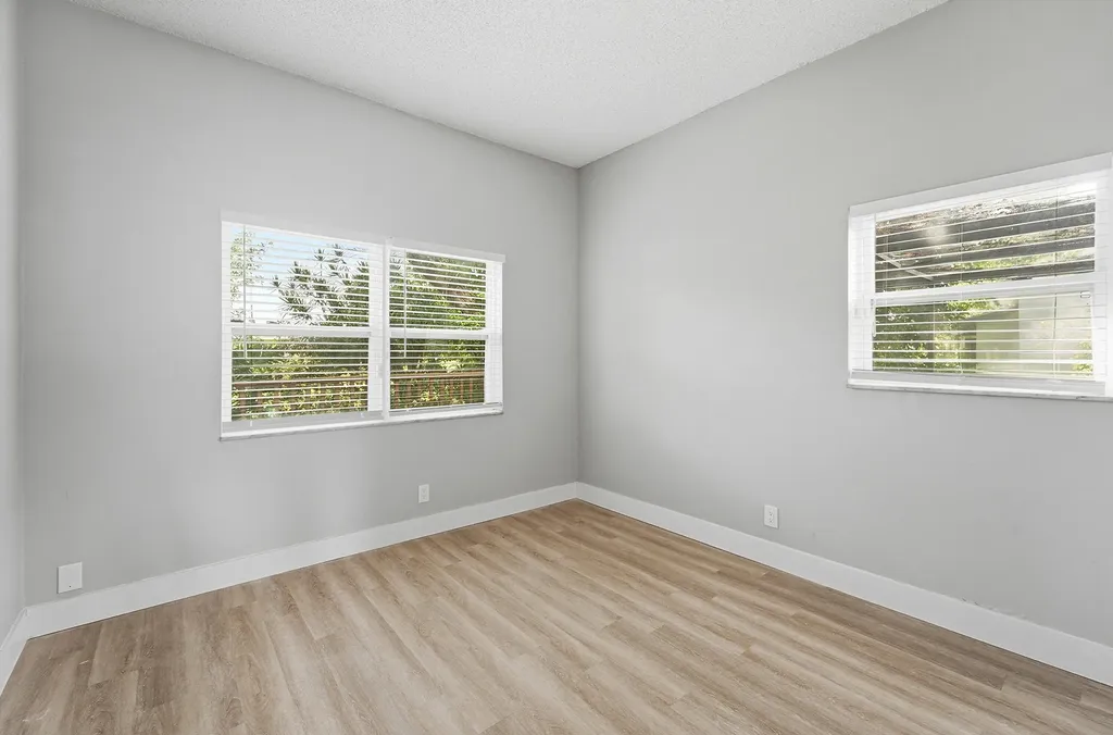 7241 W Sunrise Boulevard Plantation FL 33313