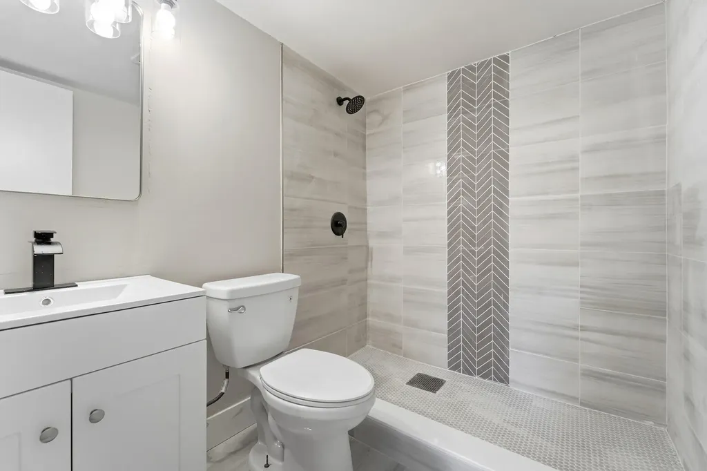 7241 W Sunrise Boulevard Plantation FL 33313