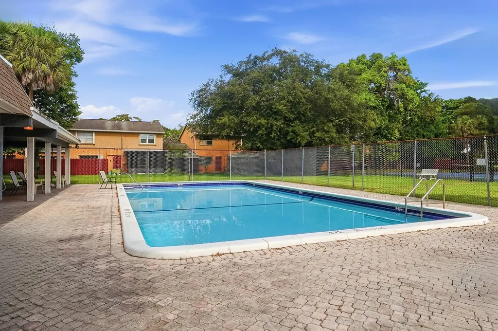7241 W Sunrise Boulevard Plantation FL 33313
