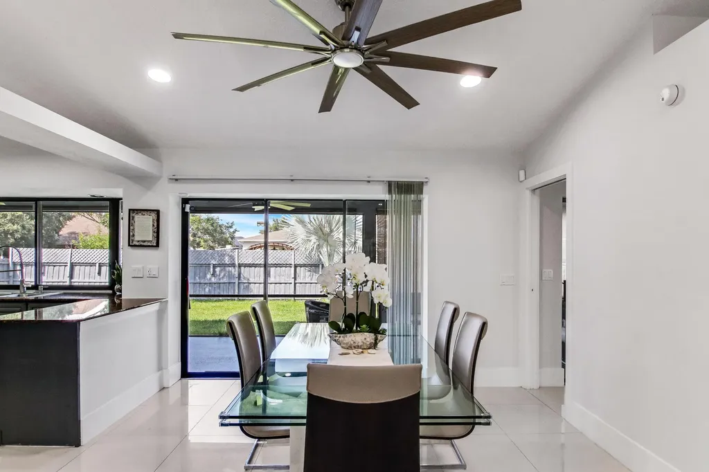 1685 SW Schleicher Lane Port St Lucie FL 34984