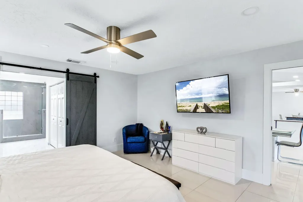 1685 SW Schleicher Lane Port St Lucie FL 34984