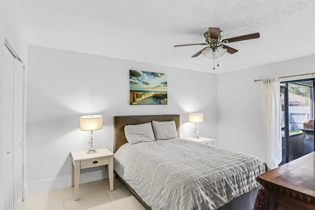 1685 SW Schleicher Lane Port St Lucie FL 34984