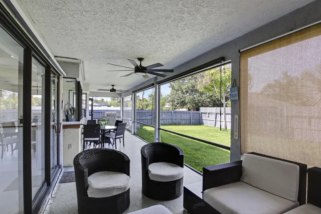 1685 SW Schleicher Lane Port St Lucie FL 34984