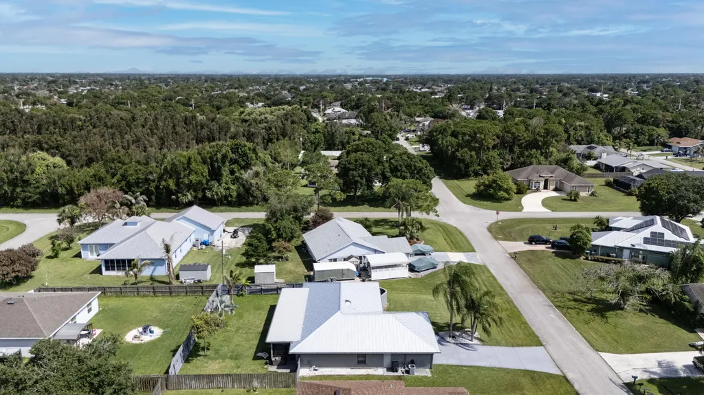1685 SW Schleicher Lane Port St Lucie FL 34984
