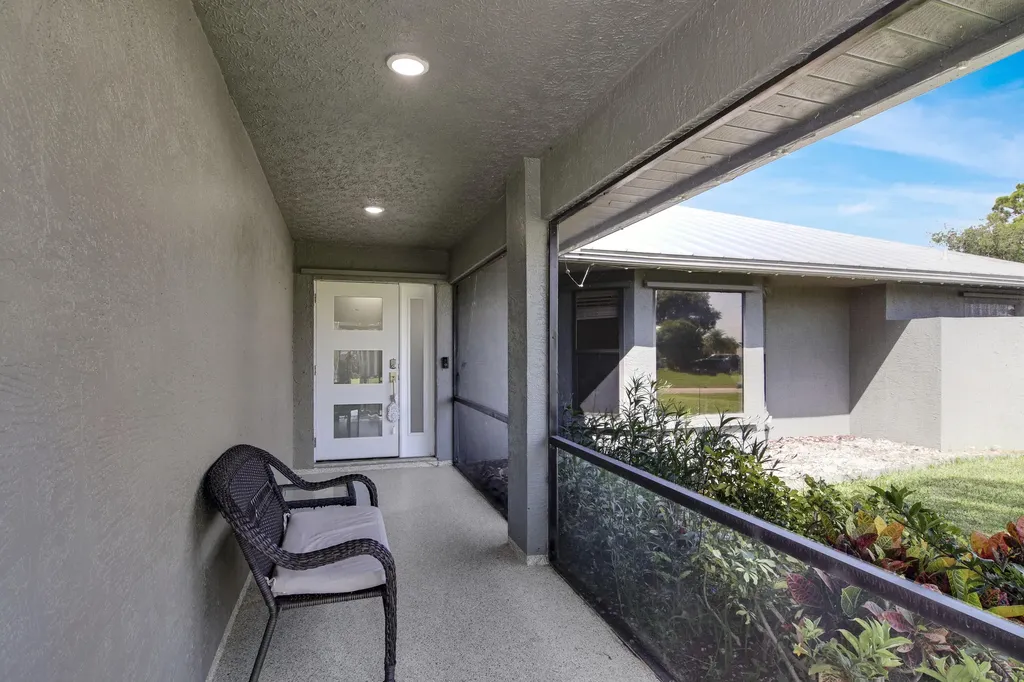 1685 SW Schleicher Lane Port St Lucie FL 34984