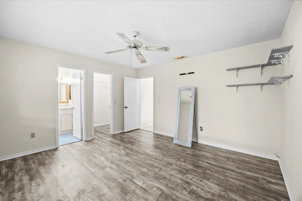 391 SW Duval Avenue Port St Lucie FL 34983