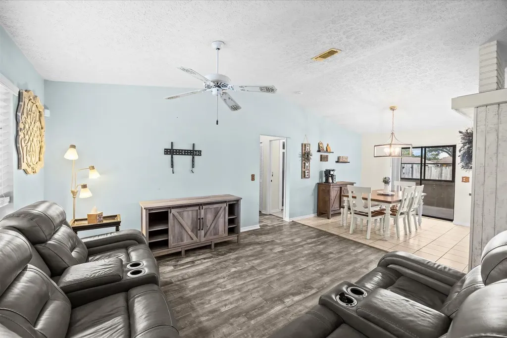 391 SW Duval Avenue Port St Lucie FL 34983