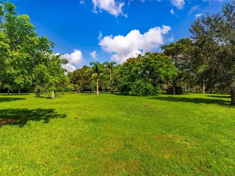 6556 NW 87th Avenue Parkland FL 33067