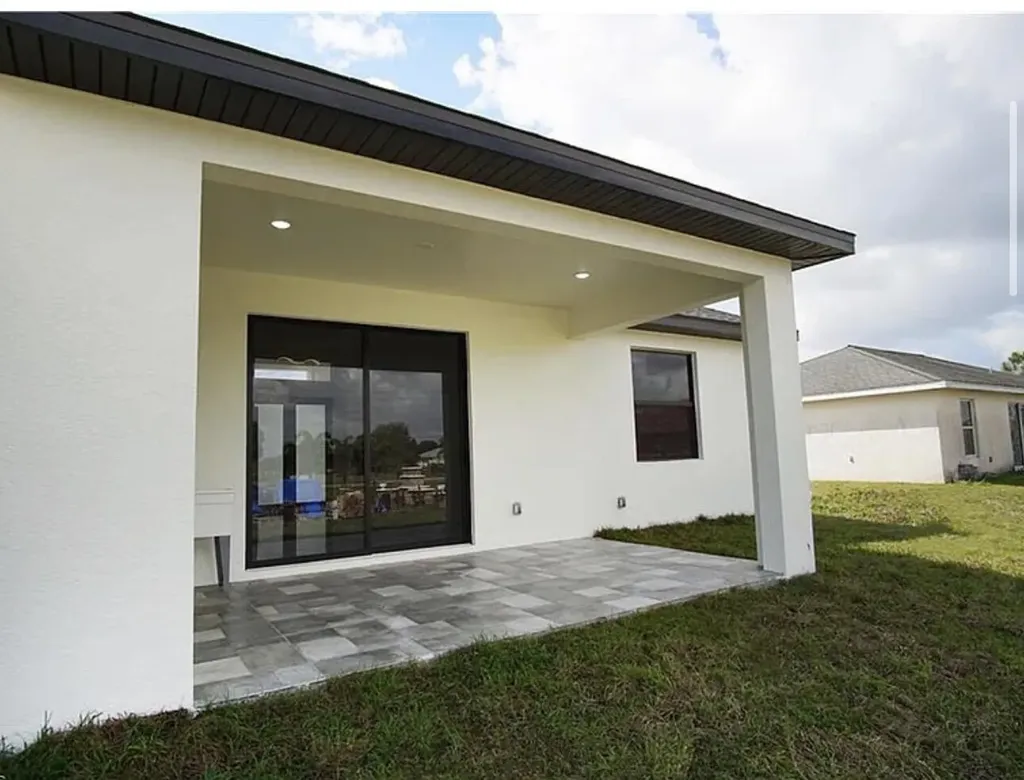 4708 5th Street W Lehigh Acres FL 33971