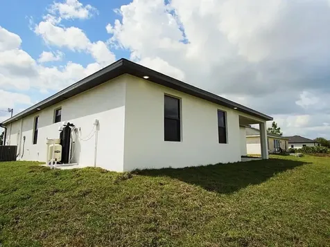 4708 5th Street W Lehigh Acres FL 33971