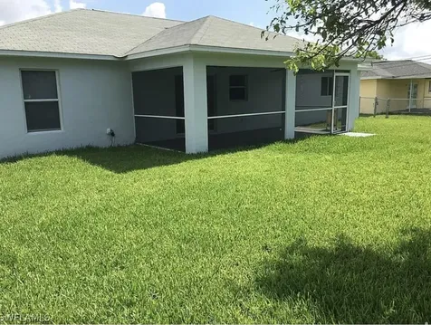 532 SE 27th Street Cape Coral FL 33904