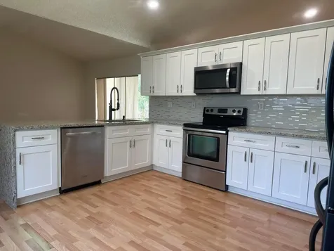 9825 NW 54th Place Coral Springs FL 33076