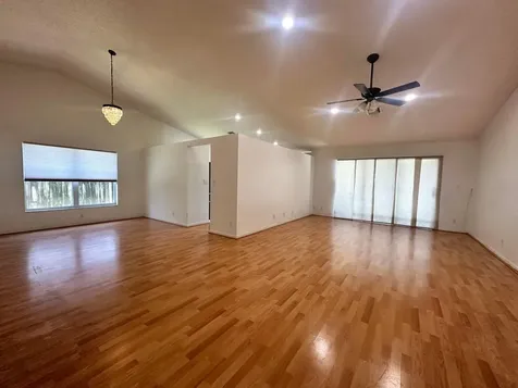 9825 NW 54th Place Coral Springs FL 33076