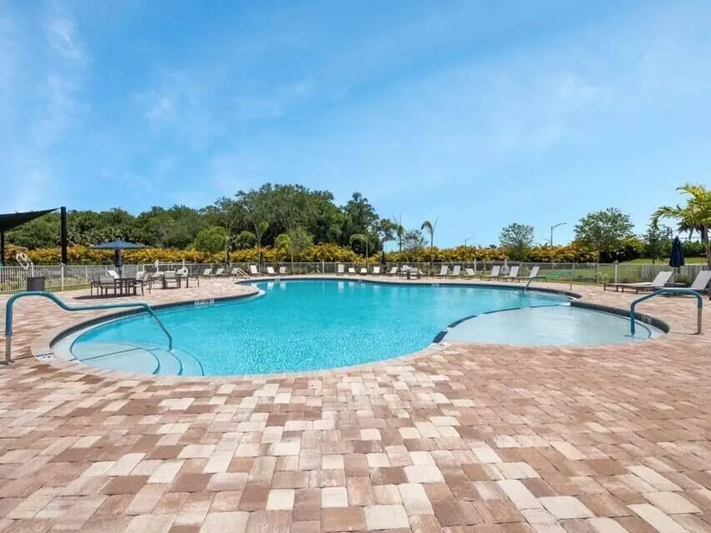 10437 SW Captiva Drive Port St Lucie FL 34987