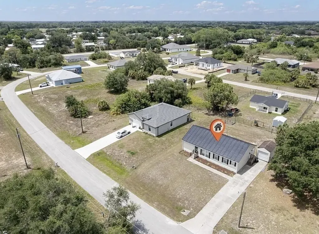 2010 S Montana Circle Labelle FL 33935