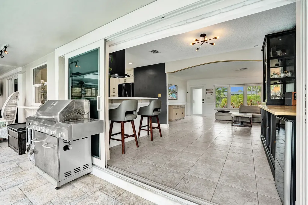 1430 NE 57th Street Fort Lauderdale FL 33334