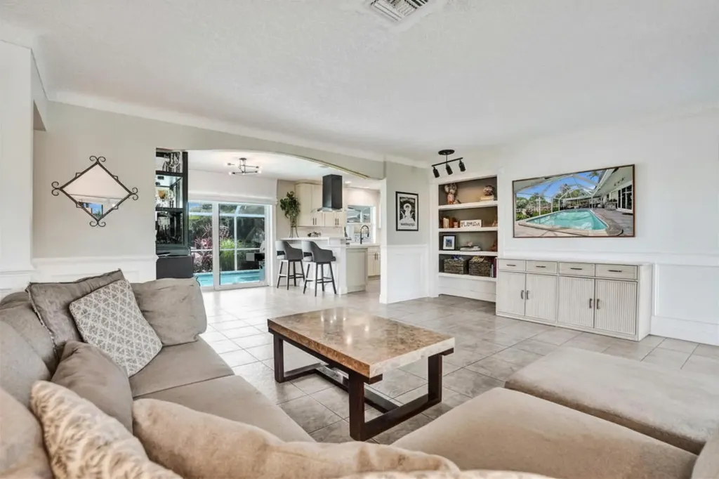 1430 NE 57th Street Fort Lauderdale FL 33334