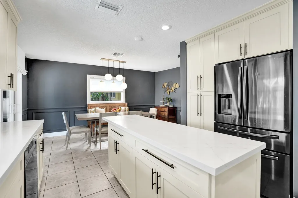 1430 NE 57th Street Fort Lauderdale FL 33334