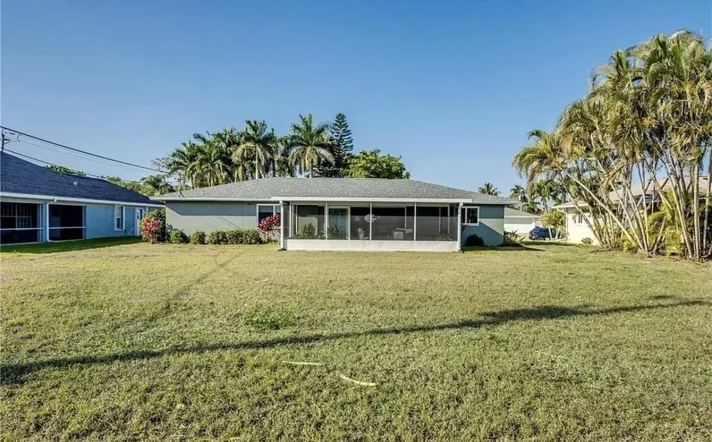 4425 SE 13th Avenue Cape Coral FL 33904