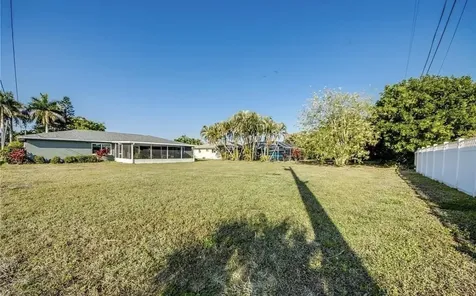 4425 SE 13th Avenue Cape Coral FL 33904