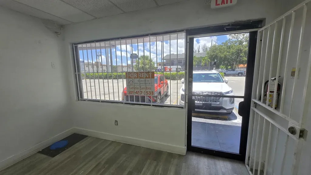 3300 E 4th Avenue Hialeah FL 33013