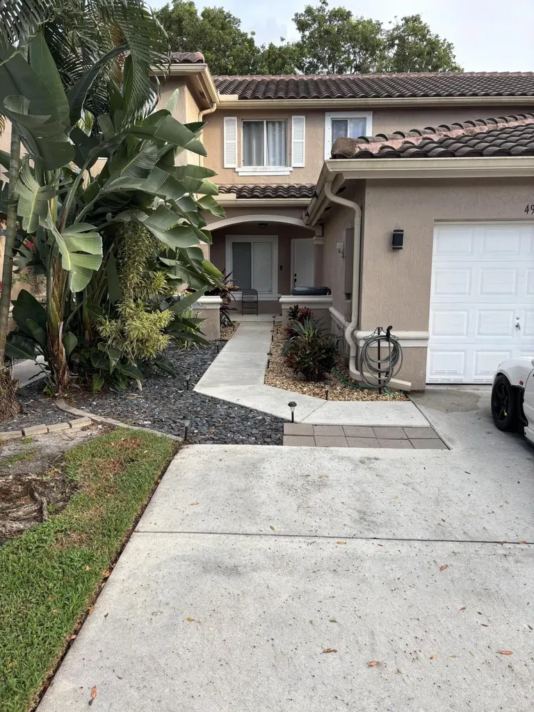 4915 Pinemore Lane Lake Worth FL 33463