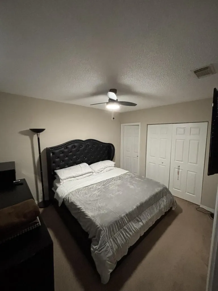 4915 Pinemore Lane Lake Worth FL 33463