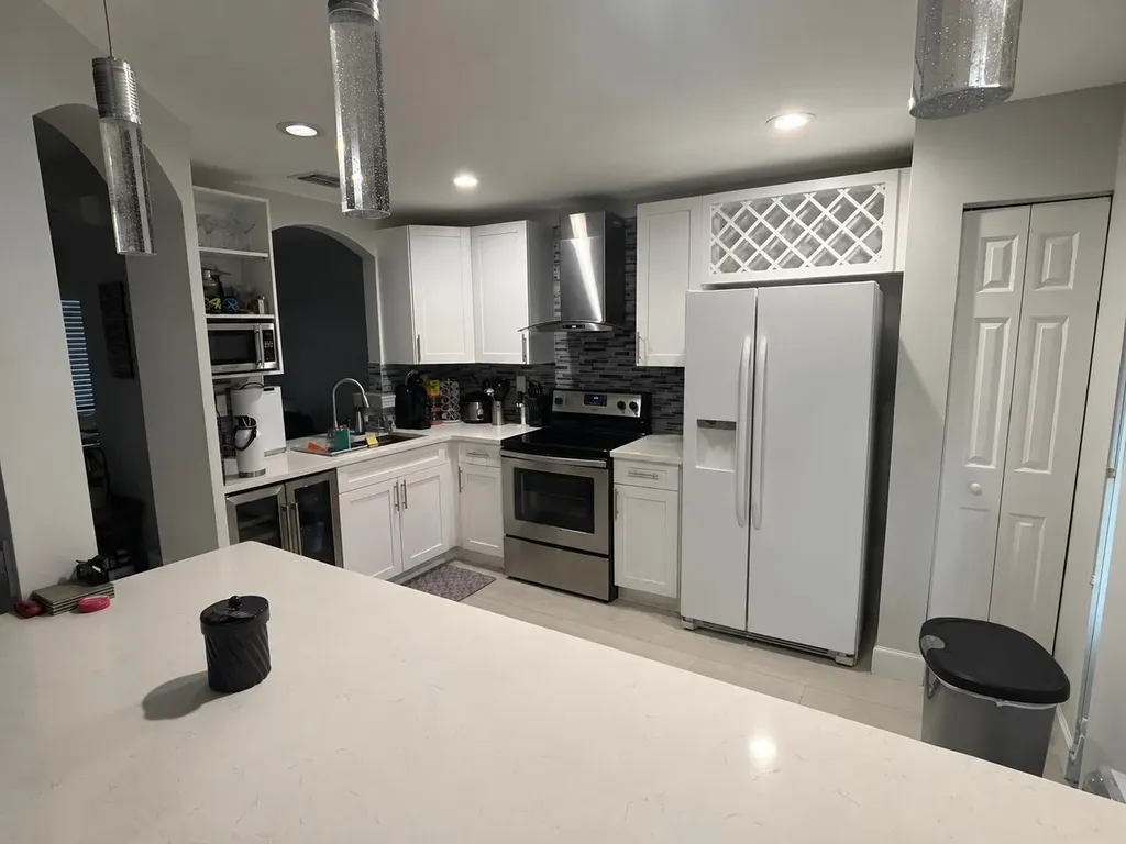 4915 Pinemore Lane Lake Worth FL 33463