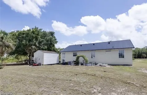 2040 S Montana Circle Labelle FL 33935