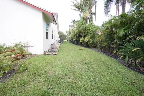 7561 Nemec Drive N Lake Clarke Shores FL 33406