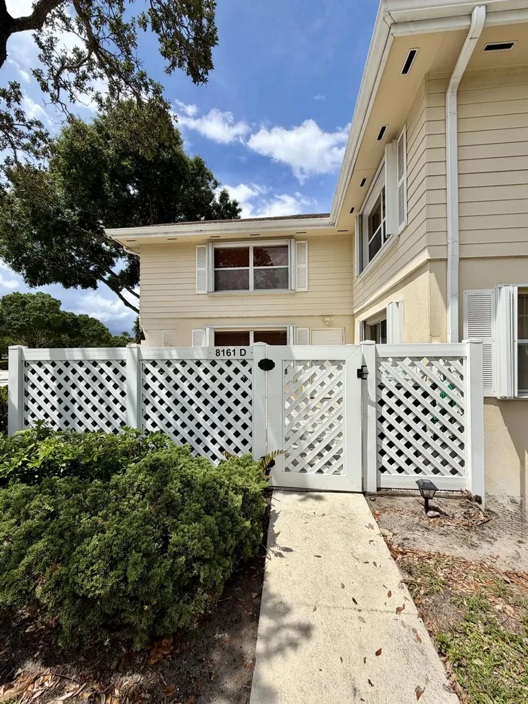 8161 Andover Court Lake Clarke Shores FL 33406