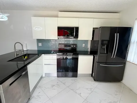 8161 Andover Court Lake Clarke Shores FL 33406
