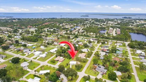 273 Easy Street Sebastian FL 32958